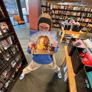 Meet your Posher, Lauren